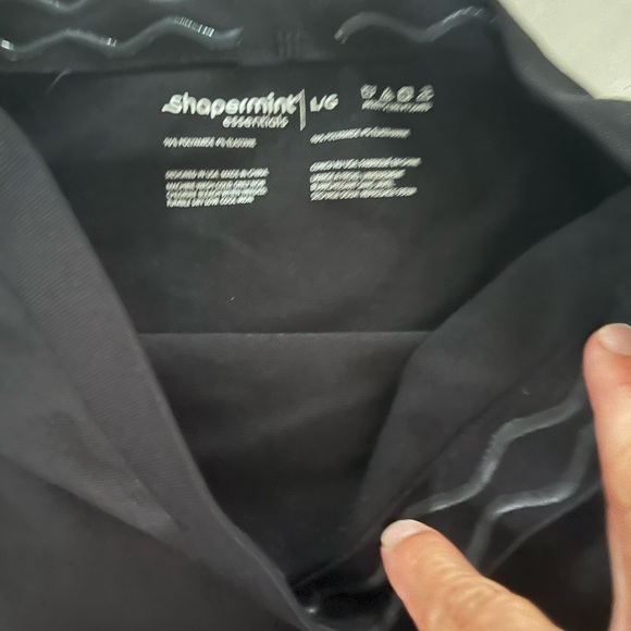 Shapermint Size L Black High-Waisted Shaping Leggings - Picture 4 of 6